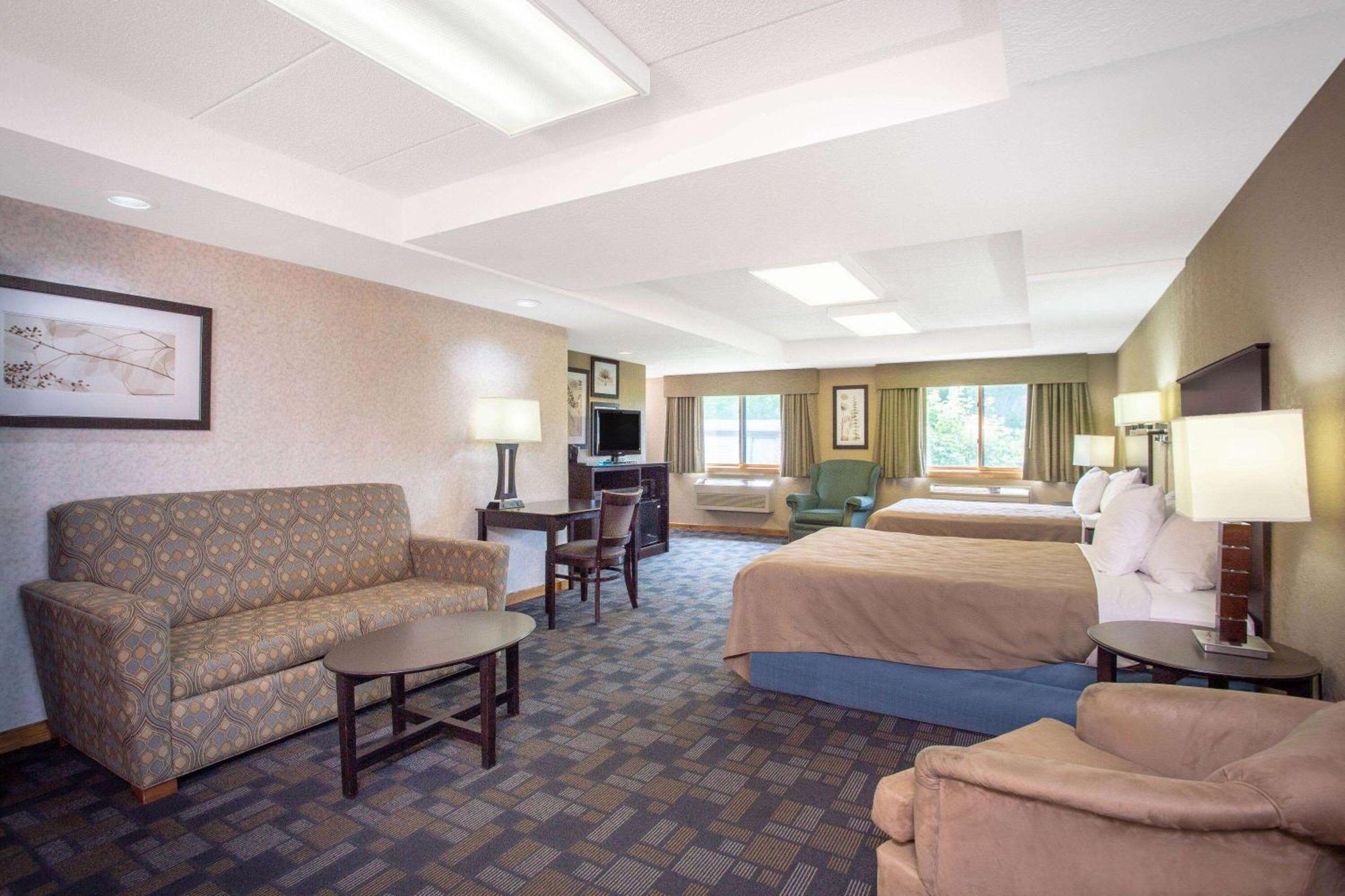 Americinn By Wyndham Hayward Dış mekan fotoğraf