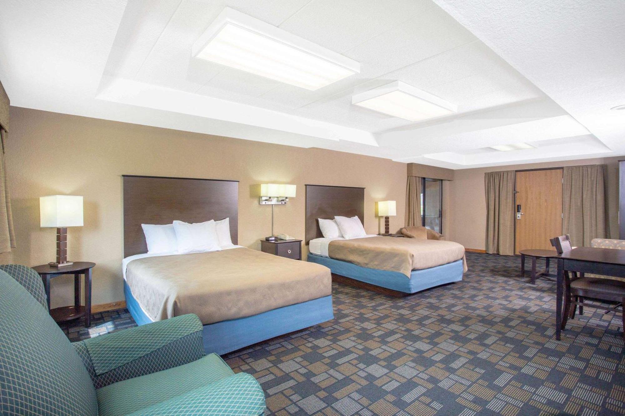Americinn By Wyndham Hayward Dış mekan fotoğraf