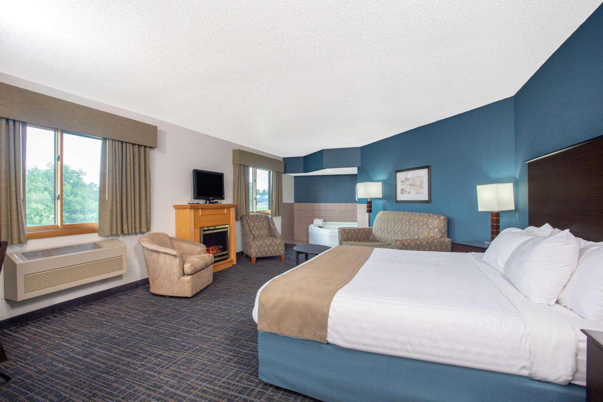 Americinn By Wyndham Hayward Dış mekan fotoğraf
